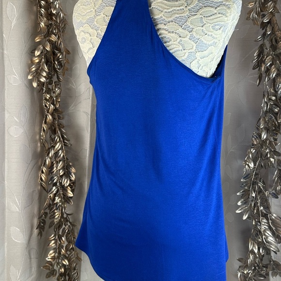 Maurices Women’s Small Blue Sleeveless Tank Top with Chevron Straps - Picture 4 of 11